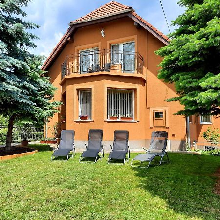 Harmónia Vendégház Balatonalmádi Exterior foto